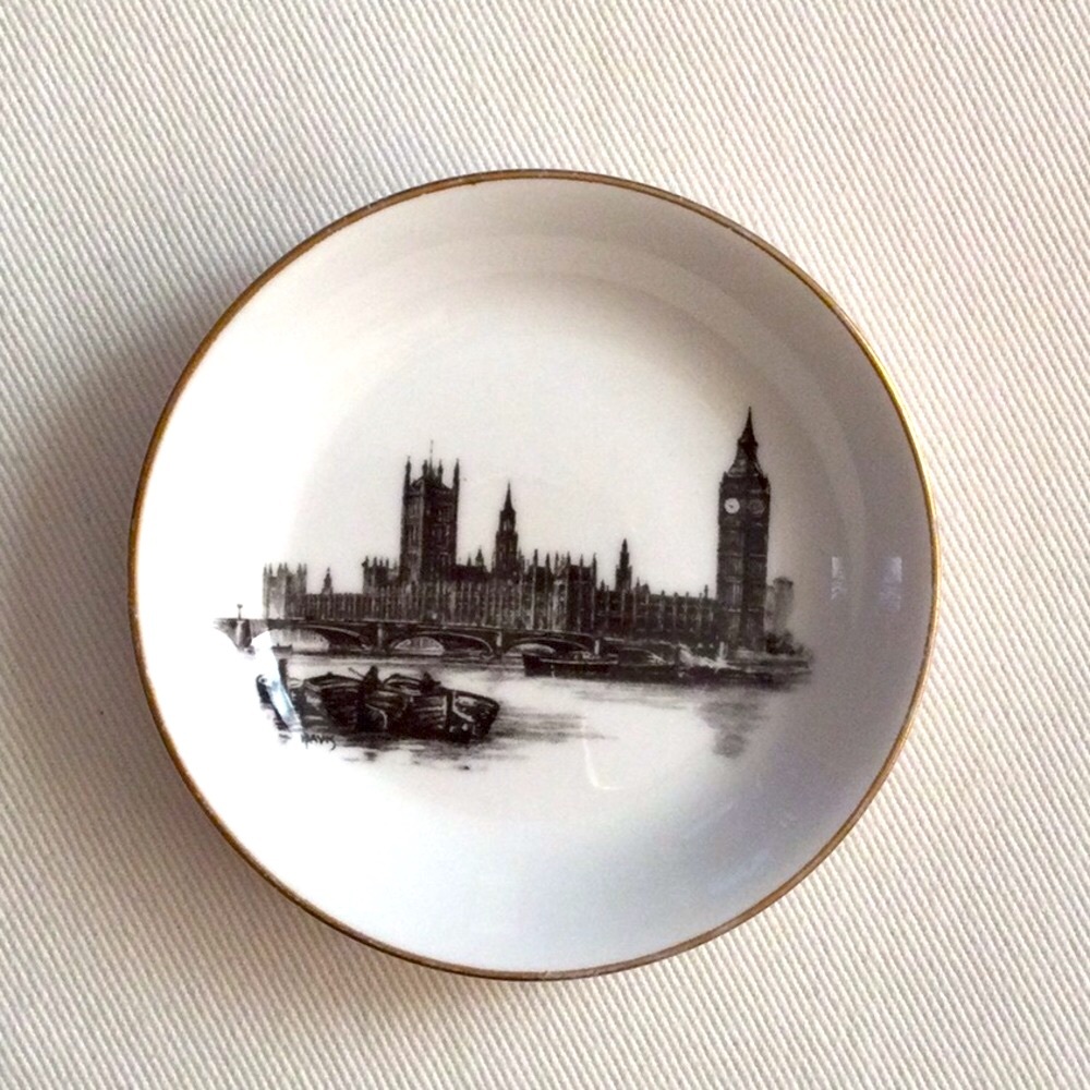 3/$10 | London Houses of Parliament Skyline Mini China Plate